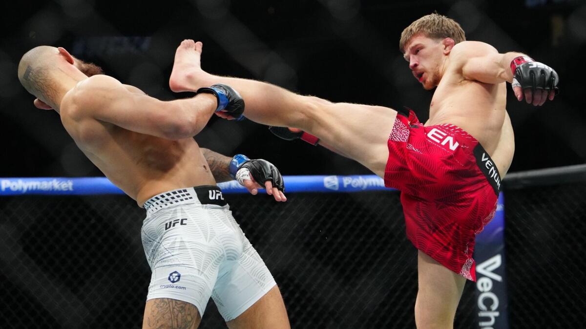 UFC Fight Night: Arnold Allen vs. Melquizael Costa – typy i kursy ekspertów