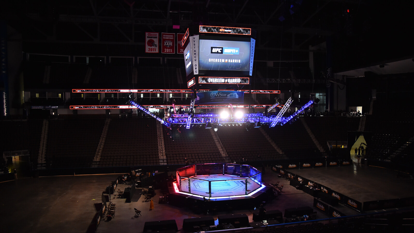 UFC organizuje galę w Baku – kibice pozostają nieświadomi wydarzenia