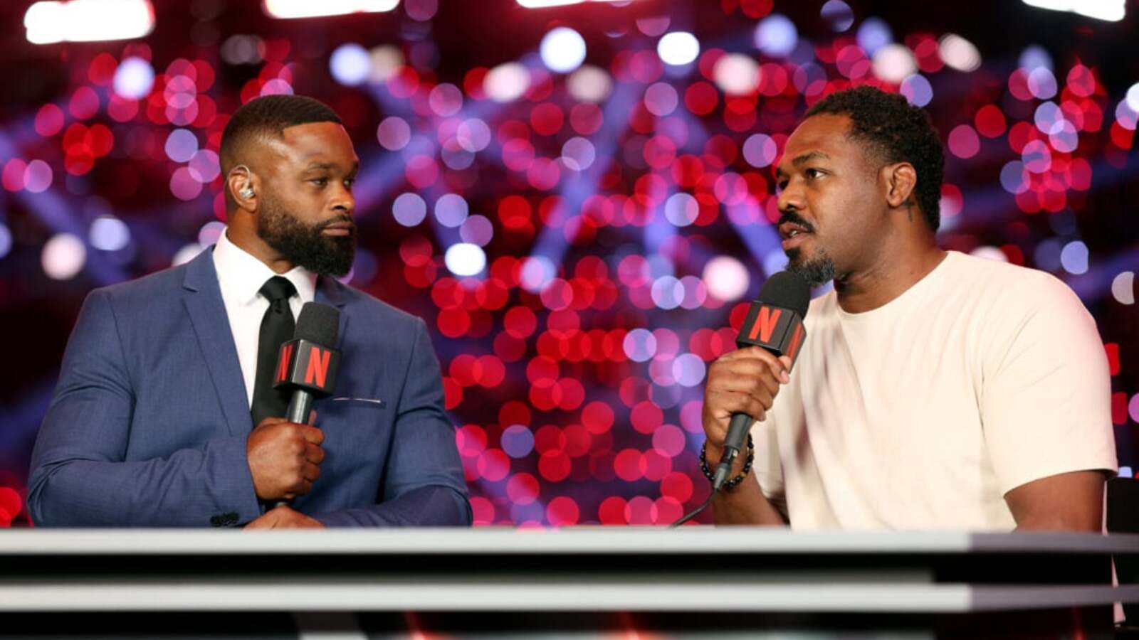 Jon Jones po gali Rousey vs. Carano wskazuje różnicę między UFC a MVP