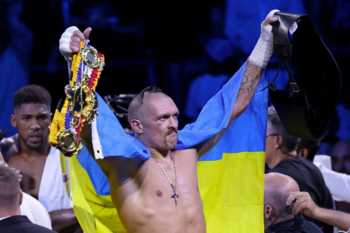 Oleksandr Usyk o swojej misji: "Zadanie wykonane". Czy legendarny mistrz odejdzie na emeryturę?