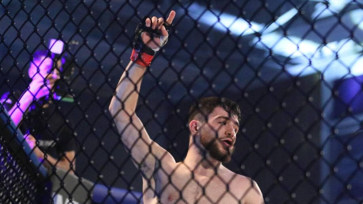 Anzor Baybatyrov nokautuje Paula Dena Navero w minutę i 38 sekund na Hexagone MMA