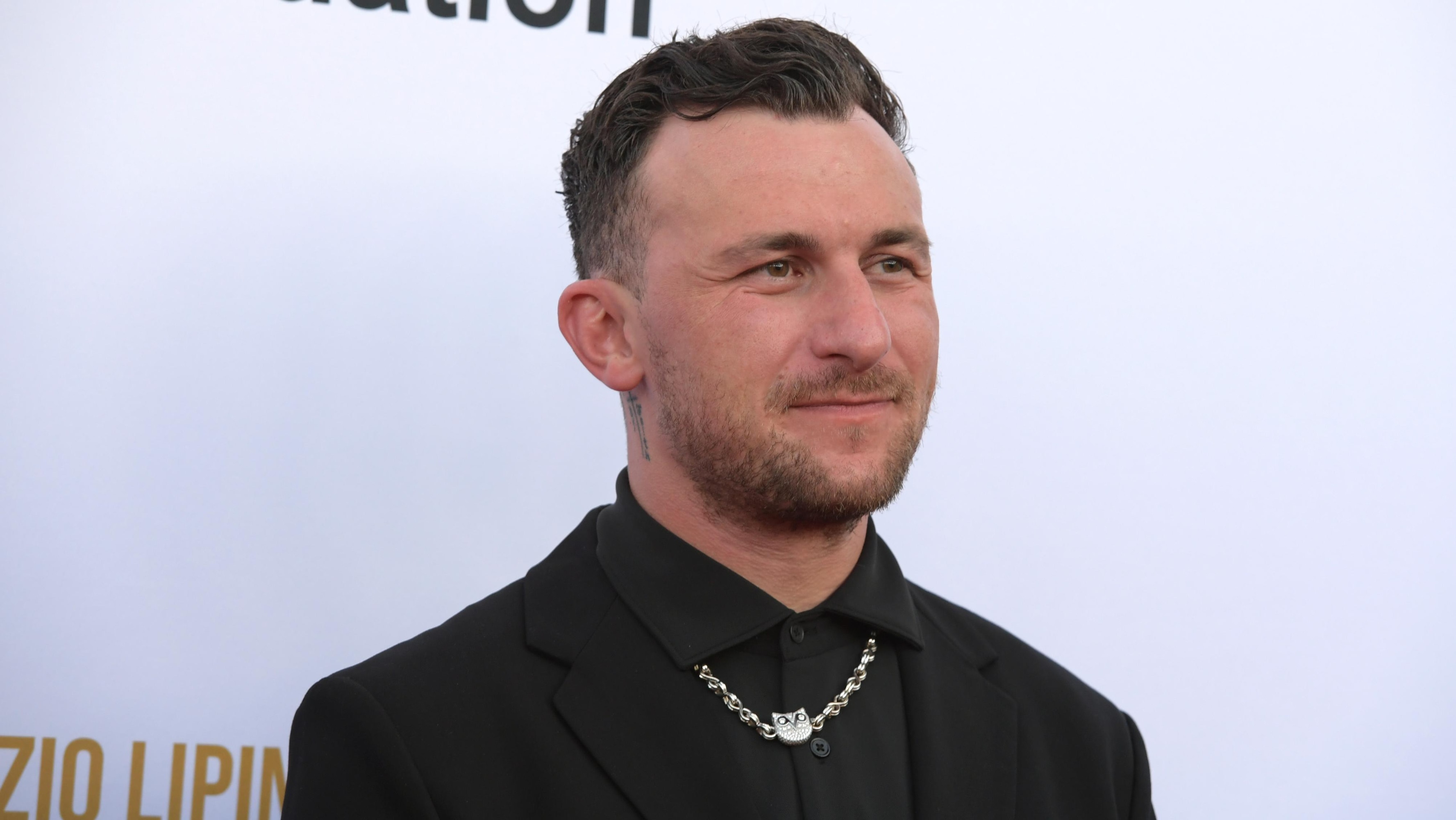 Johnny Manziel nokautuje w debiucie MMA na UFC Apex