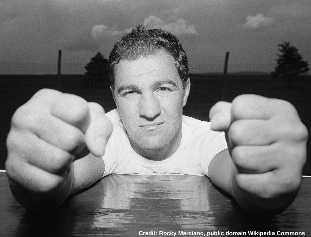 Rocky Marciano jako punkt odniesienia dla pokoleń: Analiza dziedzictwa mistrza